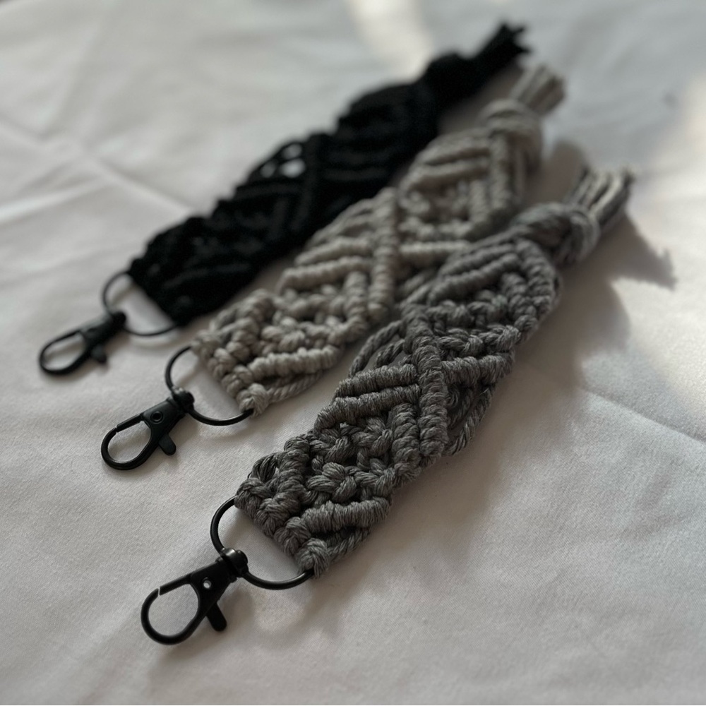 Handcrafted Macramé Keychain Set - Multicolor - Picture 5 of 7
